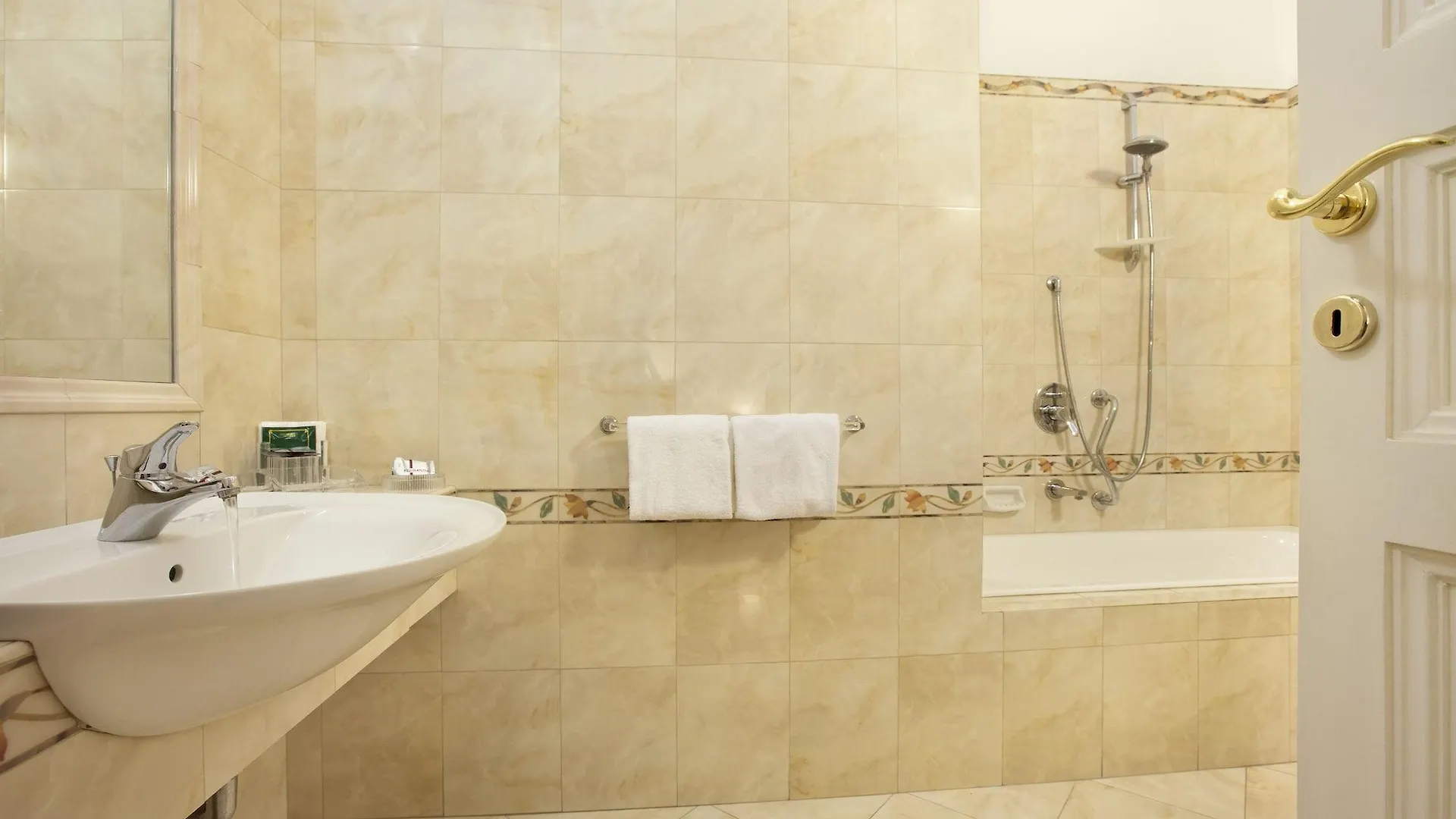 B&B Hotel Roma Italia Viminale  רומא